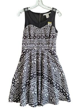 NWT American Rag Black & White Patterned Fit-and-Flare Dress. Size Medium